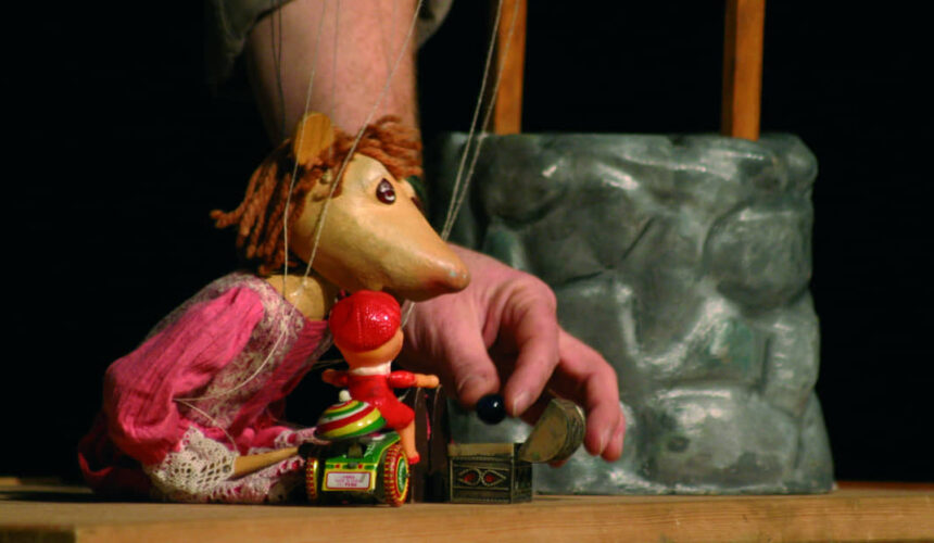 Retablillo de títeres y cuentos – Rodorín