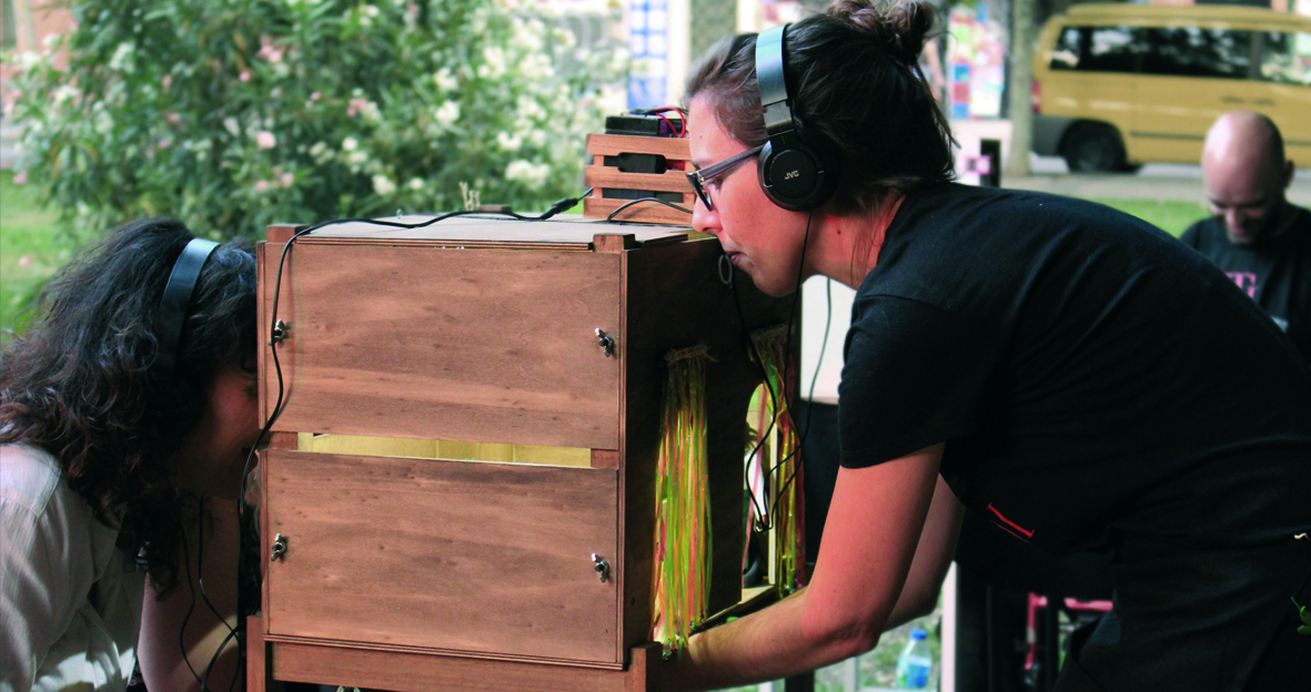 Actividad: Tuti Li Mundi. Teatros en miniatura