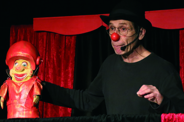 El circo de las marionetas